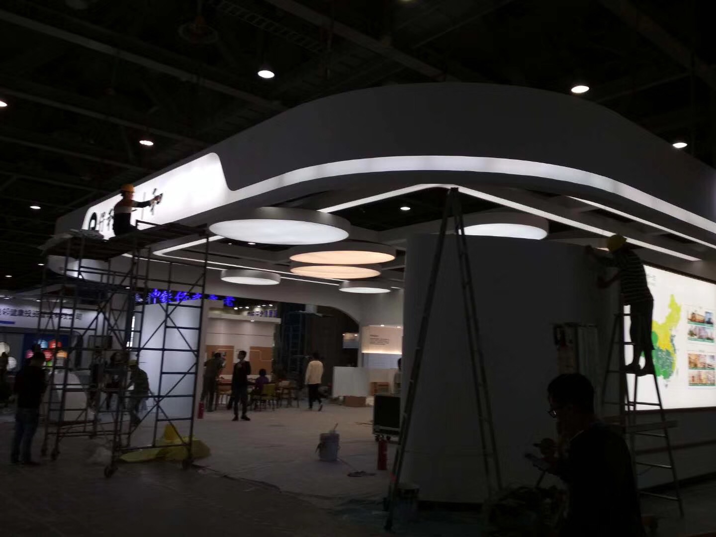 Translucent Shape Image